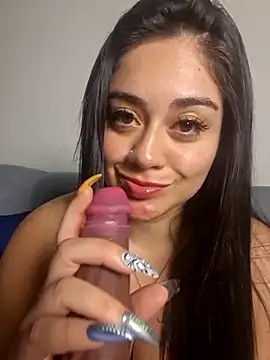 nahomi sweett online show from 03-15-26, 03:34