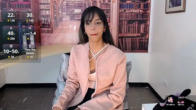 Snapshot of Catalella_Ar chatting on 11-22-25, 03:05 Catalella Ar online show from 11-22-25, 03:05