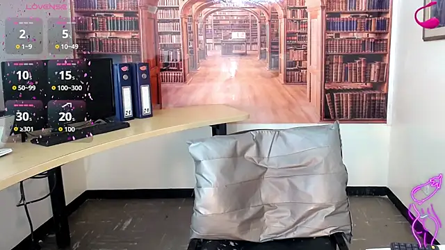 Snapshot of Catalella_Ar chatting on 11-26-25, 03:18 Catalella Ar online show from 11-26-25, 03:18