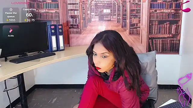 Snapshot of Catalella_Ar chatting on 12-03-25, 03:47 Catalella Ar online show from 12-03-25, 03:47