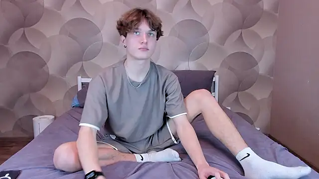 Ian Flor online show from 02-04-26, 03:07