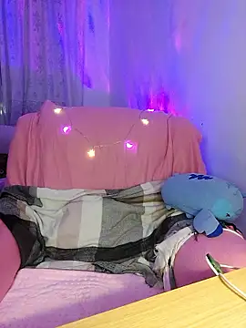 Kimiechanuwu online show from 01-13-26, 06:02