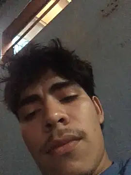 Snapshot of Edanvvv chatting on 10-26-25, 10:04 Edanvvv online show from 10-26-25, 10:04