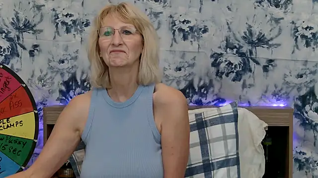 Snapshot of Morgan_Shipley chatting on 12-13-24, 02:10 Morgan Shipley online show from 12-13-24, 02:10