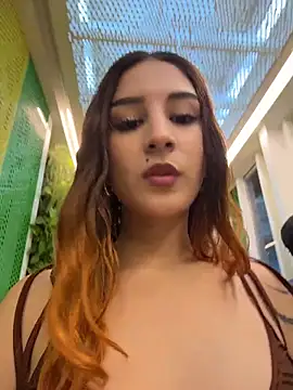 Mon Cherry online show from 02-10-26, 01:21