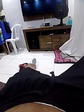 Snapshot of Seductiveblack chatting on 02-03-26, 06:24 Seductiveblack online show from 02-03-26, 06:24