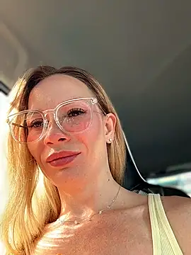 LavenderHot online show from 06-28-26, 02:28