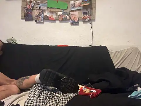 EnricoGio online show from 02-01-25, 05:37