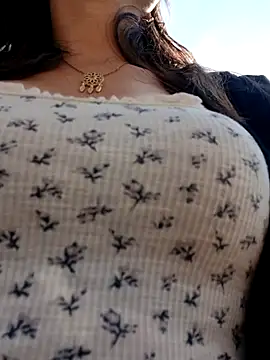 Violeta 12- online show from 10-25-25, 07:41