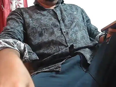 naughtymike0007 online show from 04-04-26, 02:03