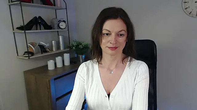 VivianWILD online show from 02-25-25, 10:58