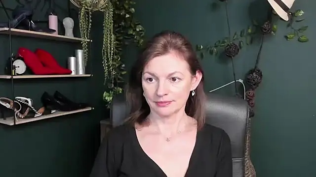 VivianWILD online show from 03-10-25, 10:15