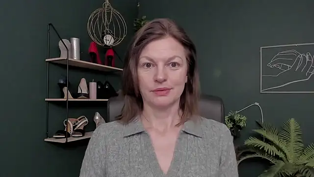 VivianWILD online show from 12-03-25, 06:54