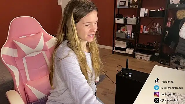 lucie mehott online show from 12-10-24, 08:51