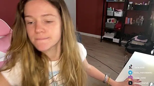 lucie mehott online show from 03-08-25, 10:22