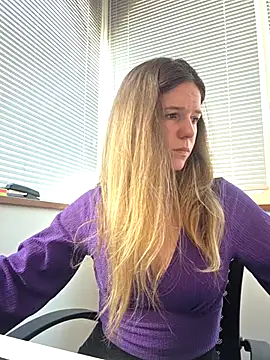 lucie mehott online show from 05-07-26, 09:36