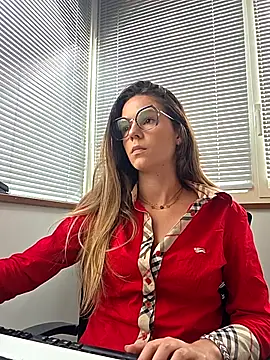 lucie mehott online show from 06-04-26, 07:58