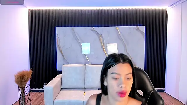 Snapshot of saracorraless chatting on 09-28-25, 11:37 saracorraless online show from 09-28-25, 11:37