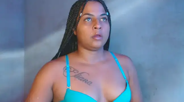 Snapshot of Giselabrunette25 chatting on 01-08-25, 03:17 Giselabrunette25 online show from 01-08-25, 03:17