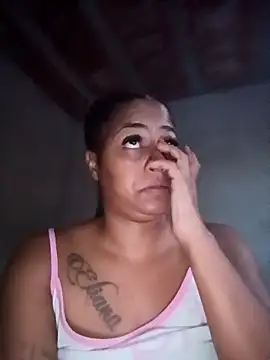 Snapshot of Giselabrunette25 chatting on 09-24-25, 10:40 Giselabrunette25 online show from 09-24-25, 10:40