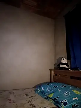 Snapshot of Giselabrunette25 chatting on 09-30-25, 12:15 Giselabrunette25 online show from 09-30-25, 12:15