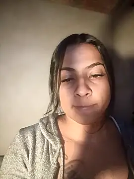 Snapshot of Giselabrunette25 chatting on 10-01-25, 03:45 Giselabrunette25 online show from 10-01-25, 03:45