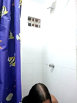 Snapshot of Giselabrunette25 chatting on 10-03-25, 03:20 Giselabrunette25 online show from 10-03-25, 03:20