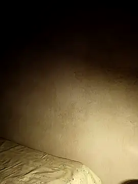 Snapshot of Giselabrunette25 chatting on 10-17-25, 10:40 Giselabrunette25 online show from 10-17-25, 10:40