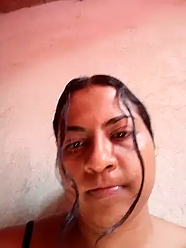 Snapshot of Giselabrunette25 chatting on 11-10-25, 02:49 Giselabrunette25 online show from 11-10-25, 02:49