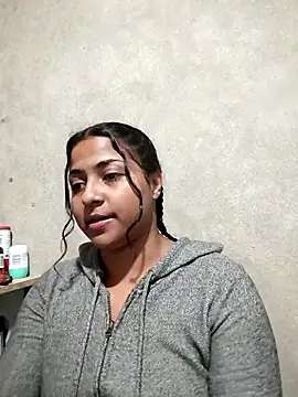 Snapshot of Giselabrunette25 chatting on 11-22-25, 10:14 Giselabrunette25 online show from 11-22-25, 10:14