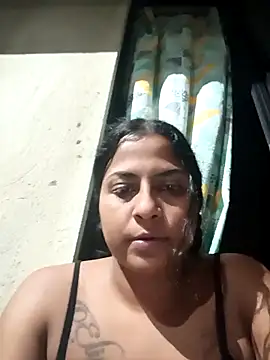 Snapshot of Giselabrunette25 chatting on 11-28-25, 03:31 Giselabrunette25 online show from 11-28-25, 03:31