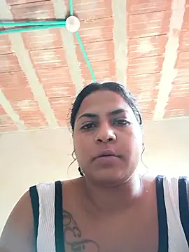 Snapshot of Giselabrunette25 chatting on 11-29-25, 02:31 Giselabrunette25 online show from 11-29-25, 02:31