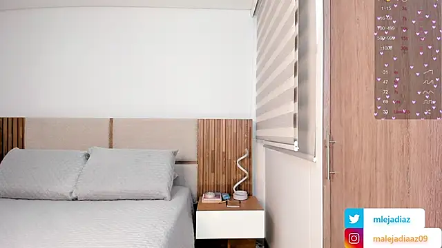 MalejaDiaz  online show from 09-19-25, 05:13