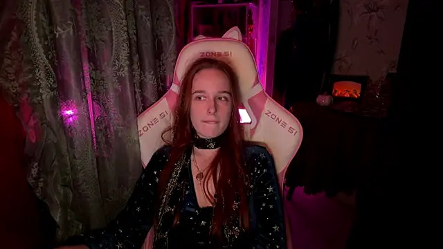 Snapshot of pearl_princess_ chatting on 11-23-25, 11:37 pearl princess online show from 11-23-25, 11:37