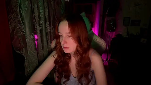 Snapshot of pearl_princess_ chatting on 07-16-26, 12:05 pearl princess online show from 07-16-26, 12:05