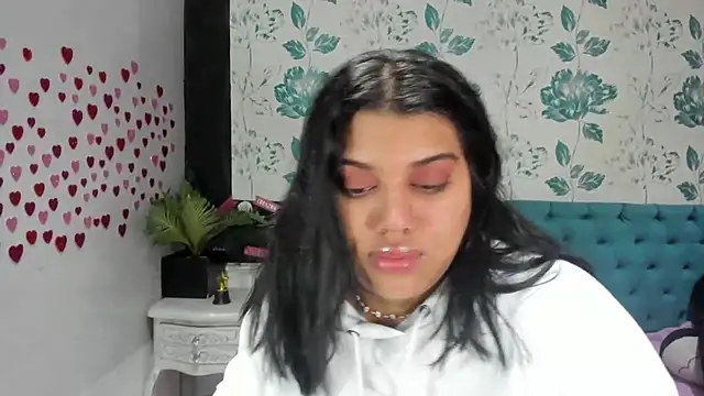 LindaBreeS online show from 02-21-25, 01:55