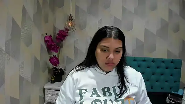 LindaBreeS online show from 10-02-25, 01:18