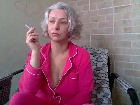 Lorie Carrie online show from 03-31-26, 08:04