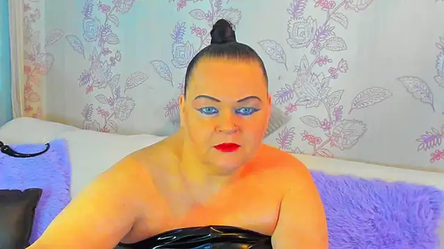 Snapshot of MilanaBiegert chatting on 02-10-25, 02:37 MilanaBiegert online show from 02-10-25, 02:37