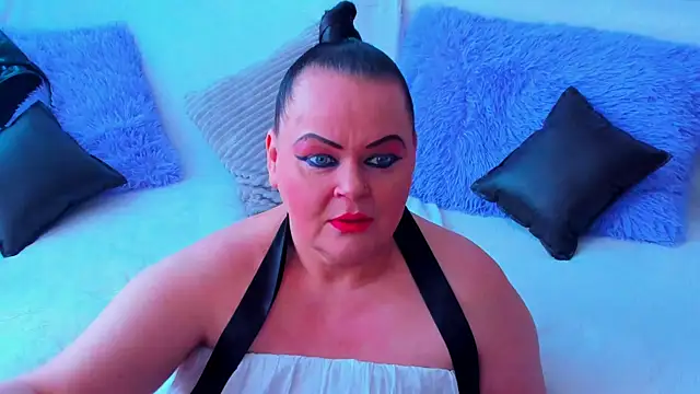 Snapshot of MilanaBiegert chatting on 03-16-25, 08:10 MilanaBiegert online show from 03-16-25, 08:10