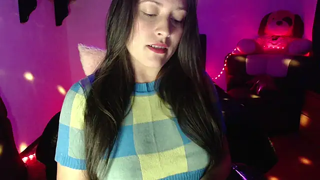 Allisonnlopez online show from 12-04-25, 09:23