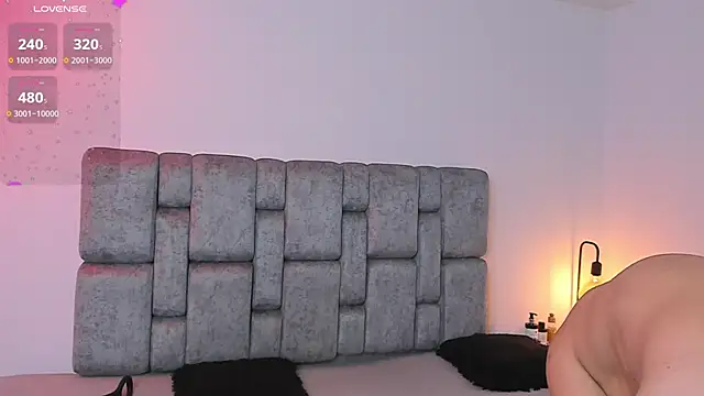Snapshot of jhotta_fox chatting on 07-09-26, 10:08 jhotta fox online show from 07-09-26, 10:08