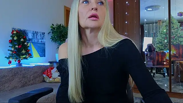 Snapshot of amelia_blondy chatting on 01-05-25, 07:39 amelia blondy online show from 01-05-25, 07:39