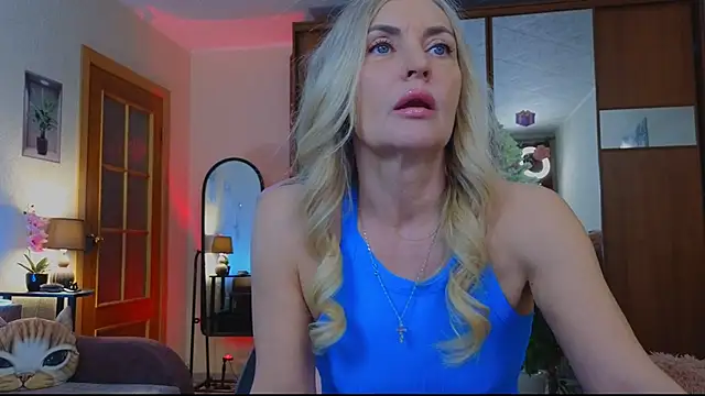 Snapshot of amelia_blondy chatting on 01-28-25, 09:19 amelia blondy online show from 01-28-25, 09:19