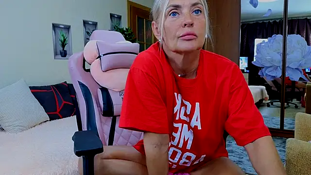 Snapshot of amelia_blondy chatting on 09-16-25, 11:22 amelia blondy online show from 09-16-25, 11:22
