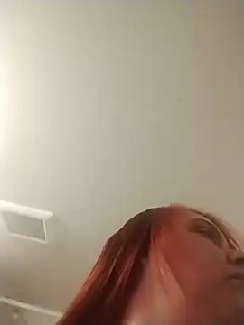 Snapshot of lolabun247 chatting on 12-31-24, 01:26 lolabun247 online show from 12-31-24, 01:26