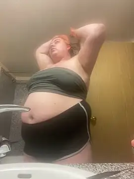 Snapshot of lolabun247 chatting on 02-15-25, 03:42 lolabun247 online show from 02-15-25, 03:42