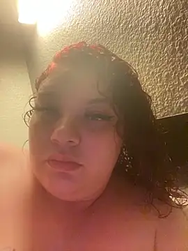 Snapshot of lolabun247 chatting on 02-16-25, 05:37 lolabun247 online show from 02-16-25, 05:37