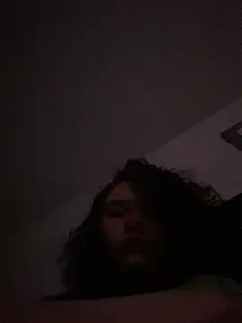 Snapshot of lolabun247 chatting on 02-20-25, 01:08 lolabun247 online show from 02-20-25, 01:08