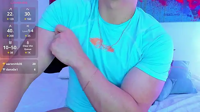 Snapshot of arminjones1 chatting on 03-06-25, 06:08 arminjones1 online show from 03-06-25, 06:08